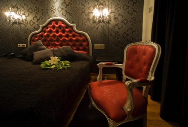 Skaramangás Hotel Prive מראה חיצוני תמונה