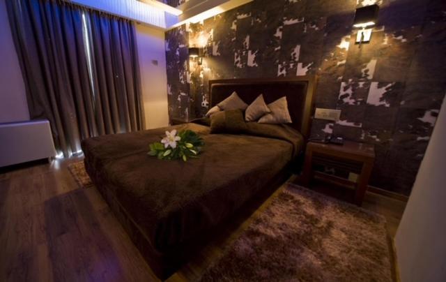Skaramangás Hotel Prive מראה חיצוני תמונה