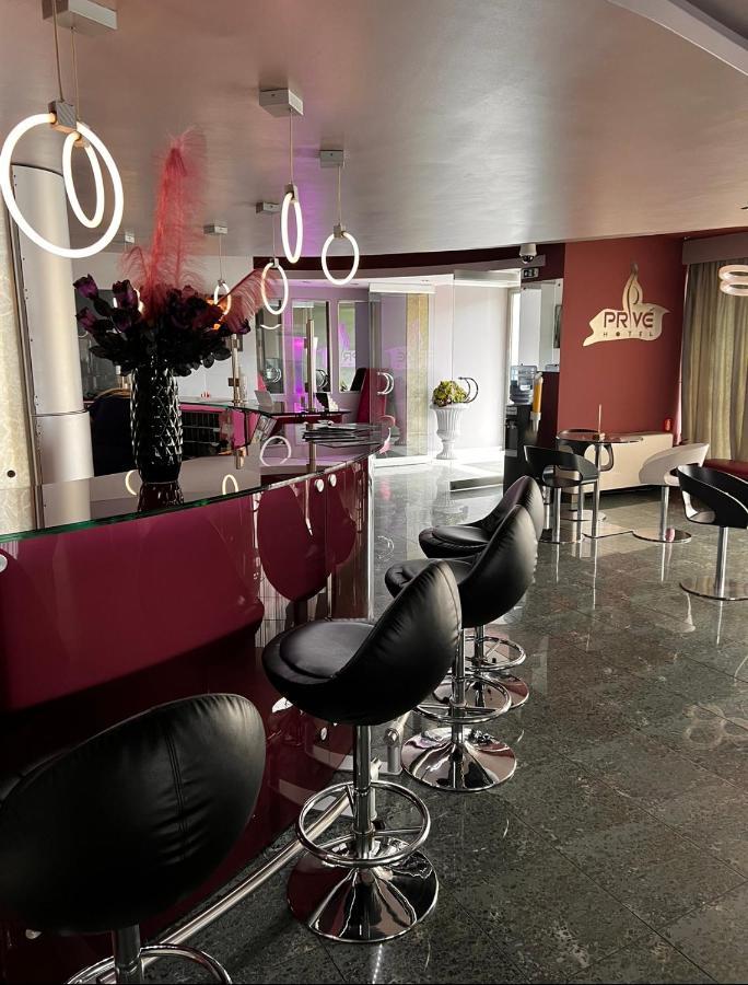 Skaramangás Hotel Prive מראה חיצוני תמונה